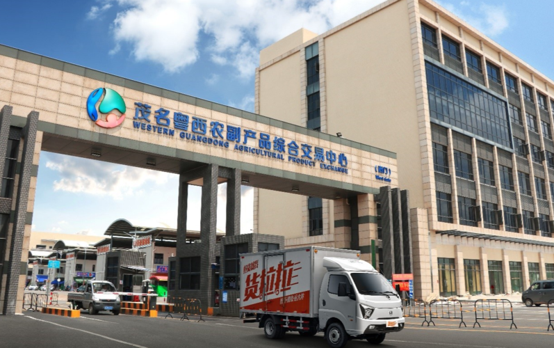 告别"散兵游勇","互联网+"如何改变货车司机生活现状?